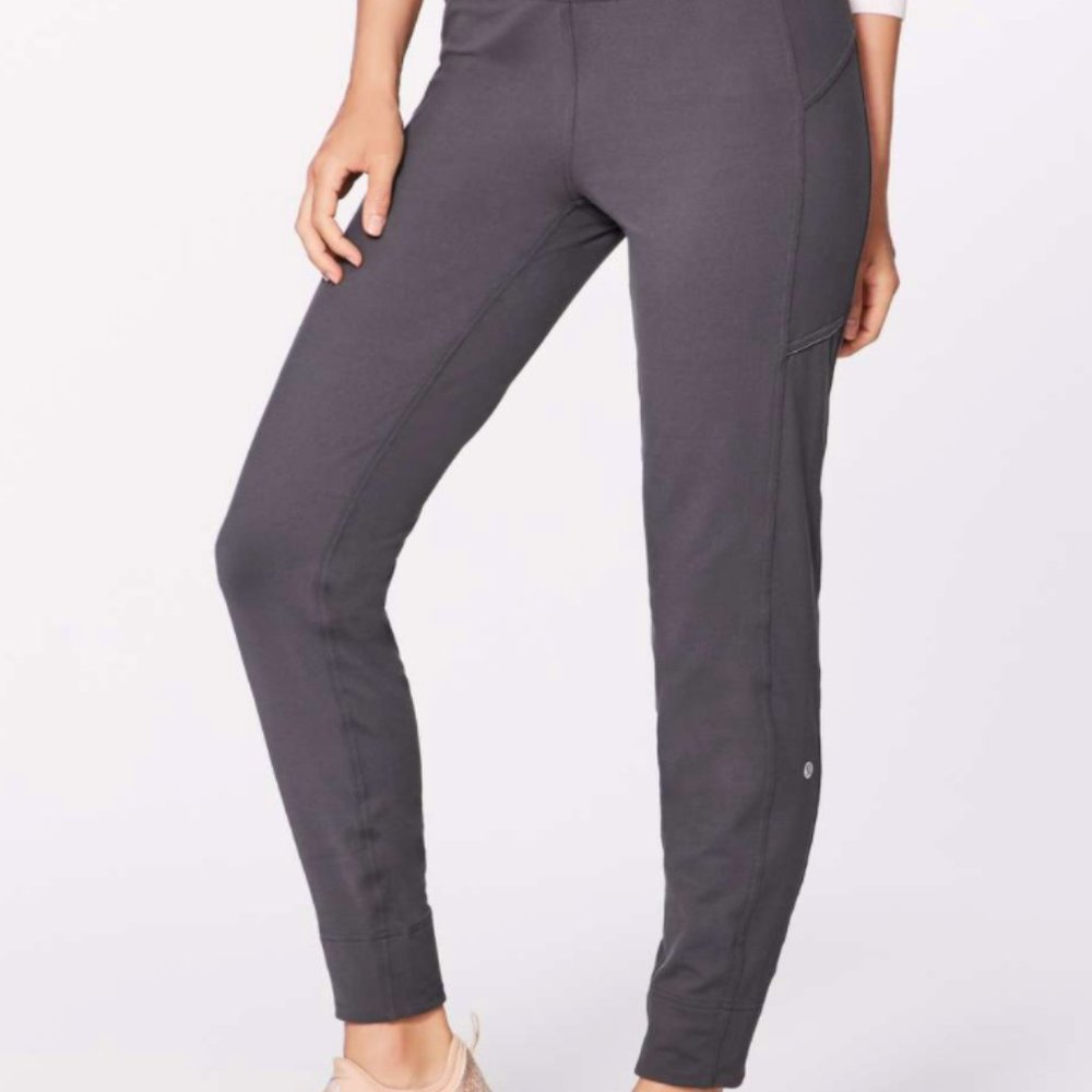 Lululemon Run On Jogger Pants Size 4
